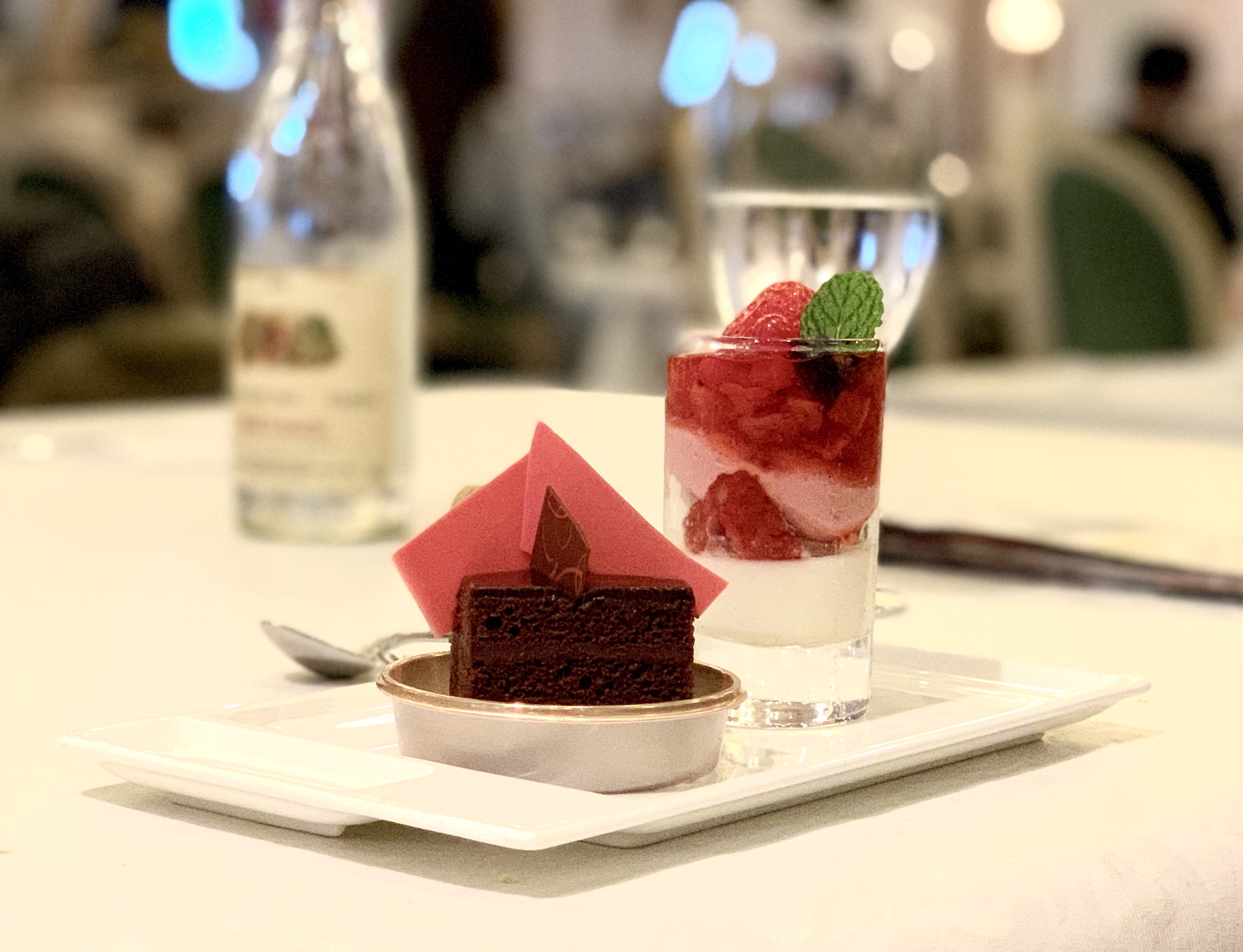 S.S. Columbia Dining Room Tokyo DisneySea Christmas Lunch